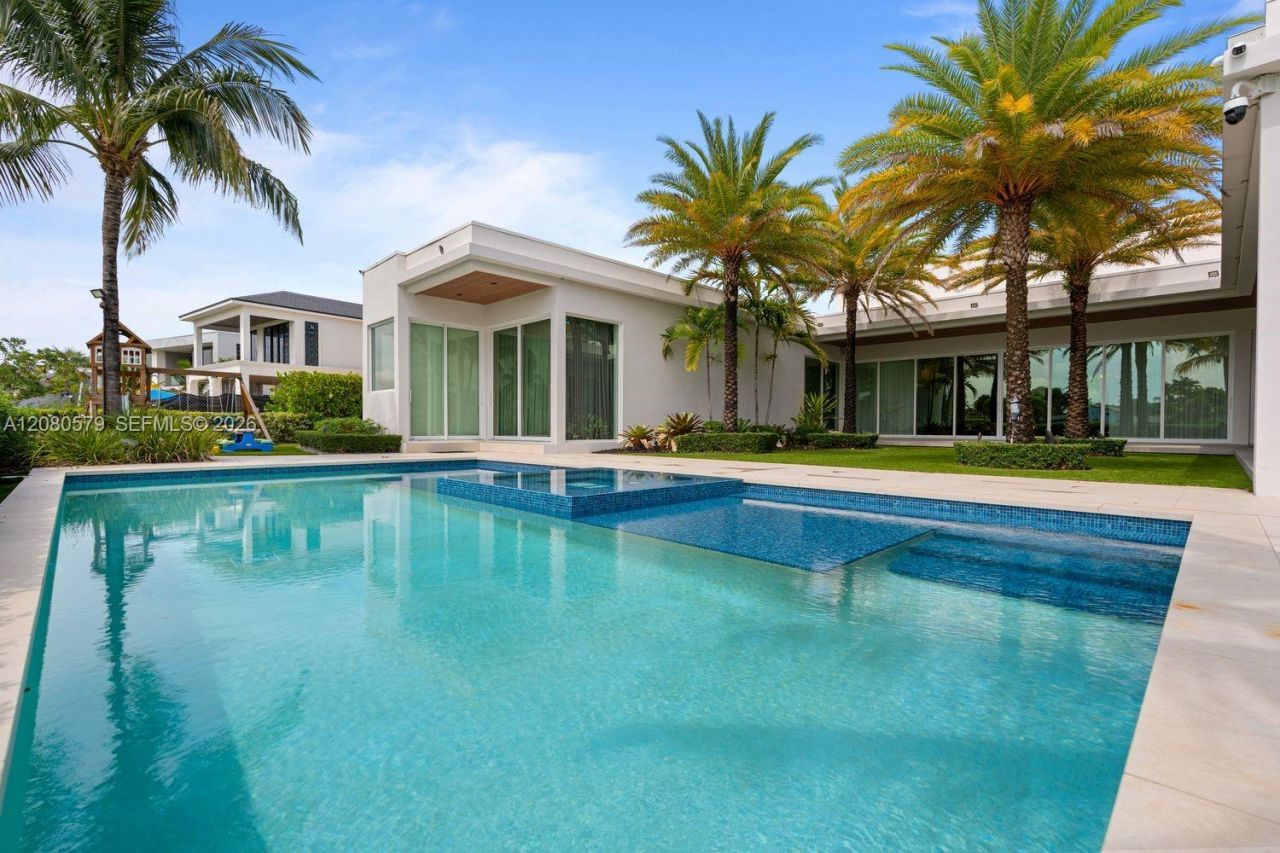 3939 Country Club Ln , Fort Lauderdale, FL 33308 Photo