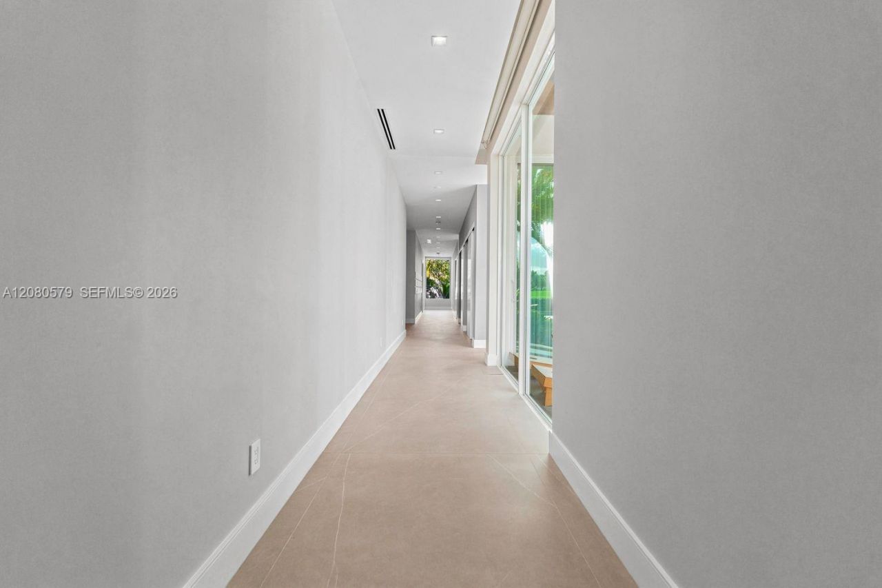 3939 Country Club Ln , Fort Lauderdale, FL 33308 Photo