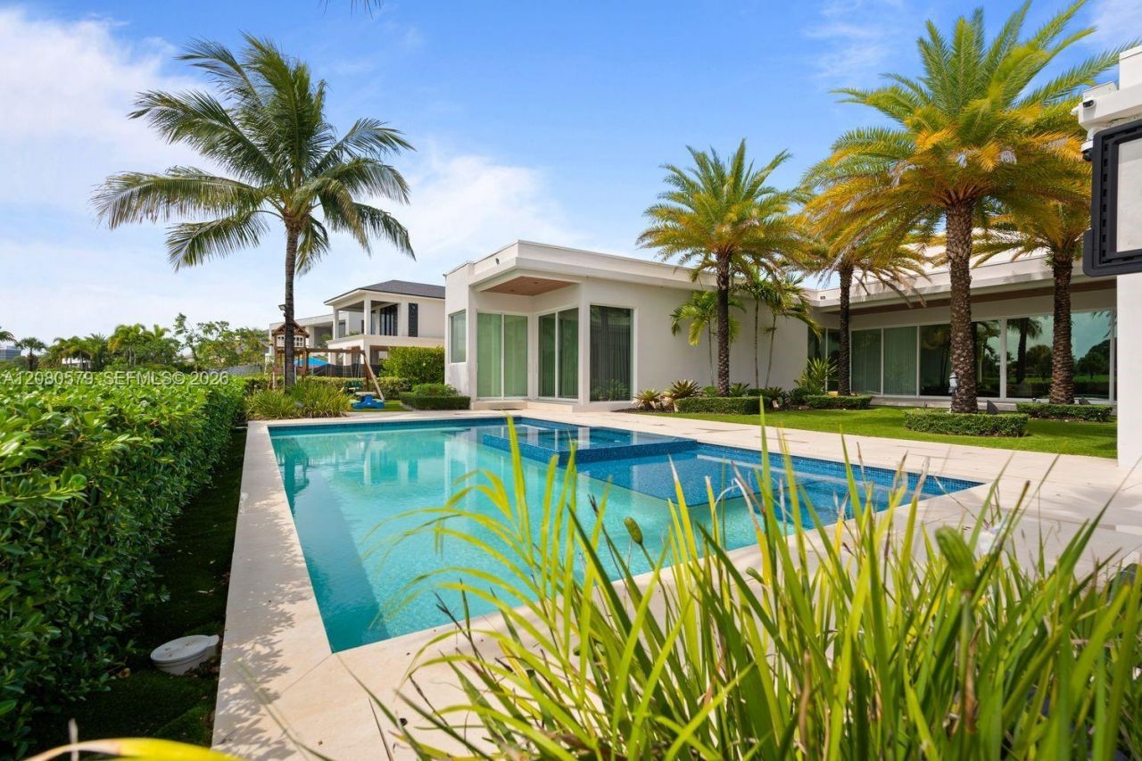 3939 Country Club Ln , Fort Lauderdale, FL 33308 Photo