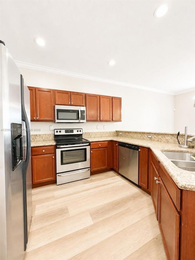 16320 SW 71st Ter, Unit 16320, Miami, FL 33193 Photo