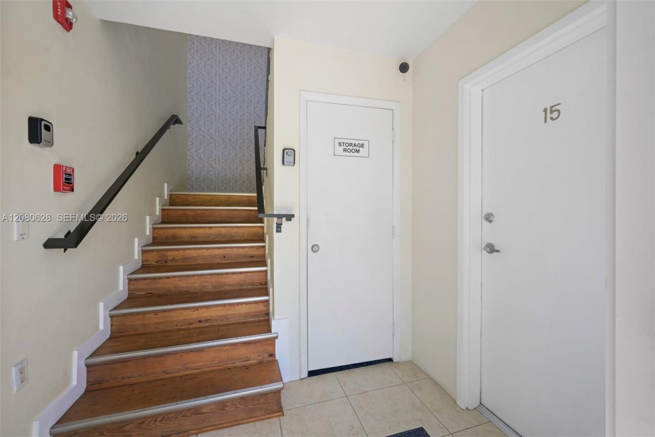 575 NE 82nd St, Unit 15, Miami, FL 33138 Photo