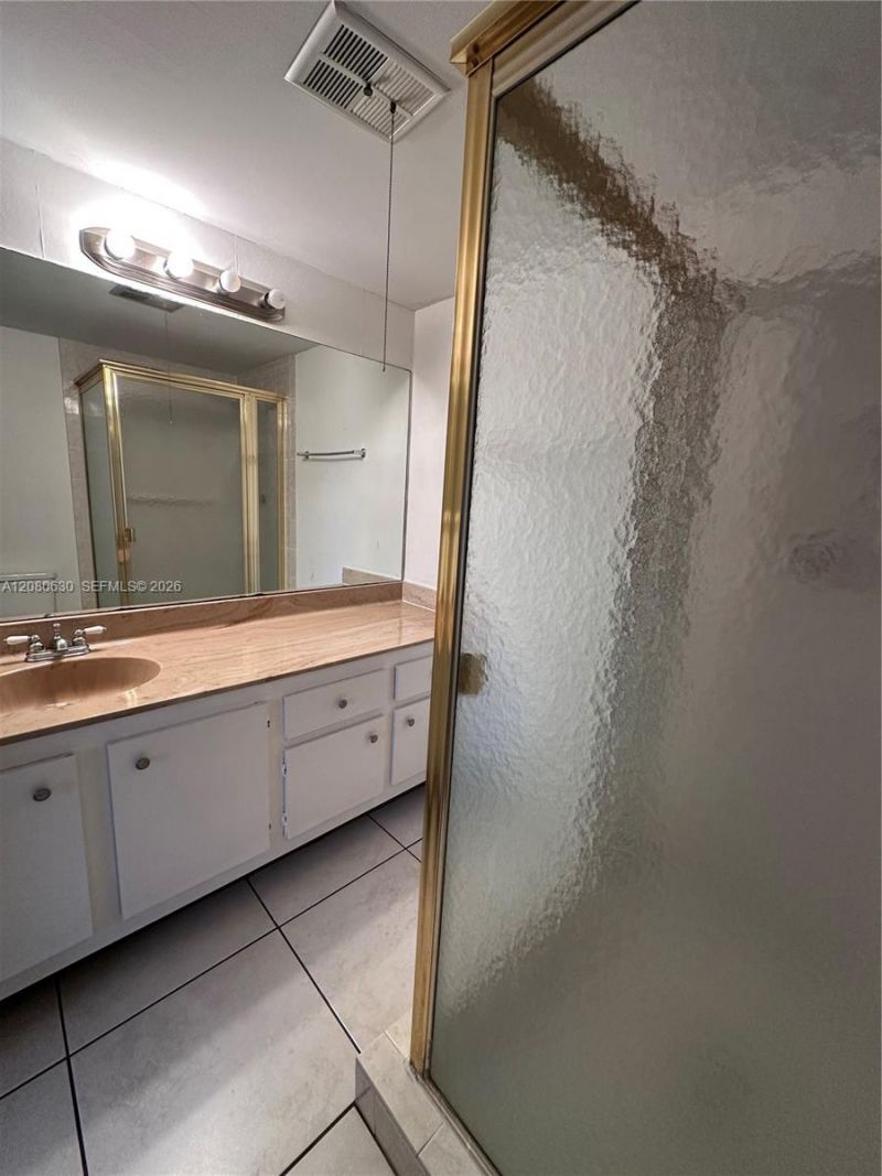 6090 NW 64th Ave , Unit 310, Tamarac, FL 33319 Photo