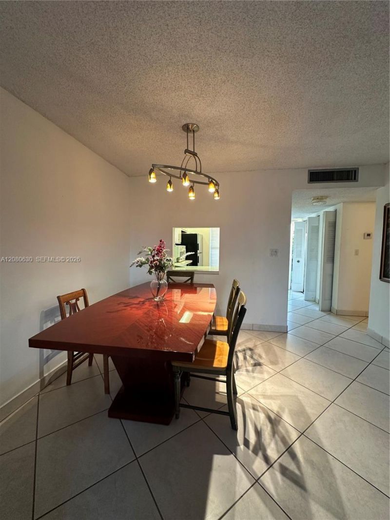 6090 NW 64th Ave , Unit 310, Tamarac, FL 33319 Photo