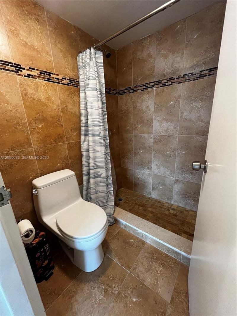 9225 Collins Ave , Unit 1003, Surfside, FL 33154 Photo