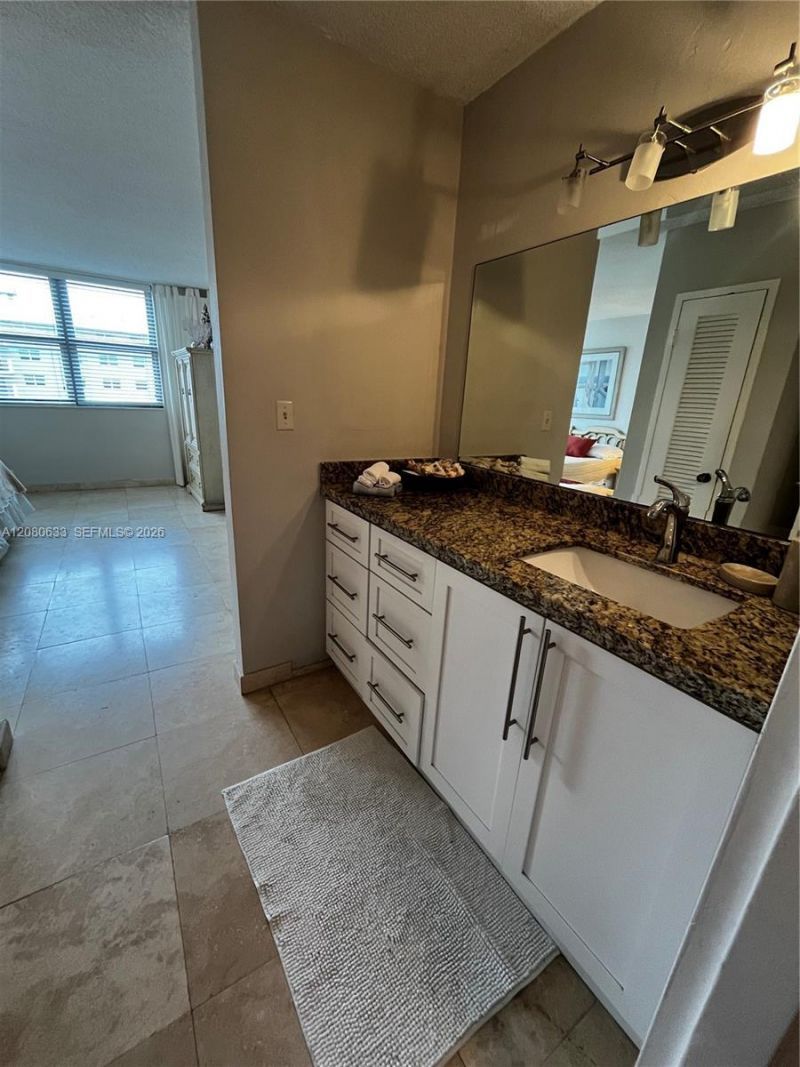 9225 Collins Ave , Unit 1003, Surfside, FL 33154 Photo