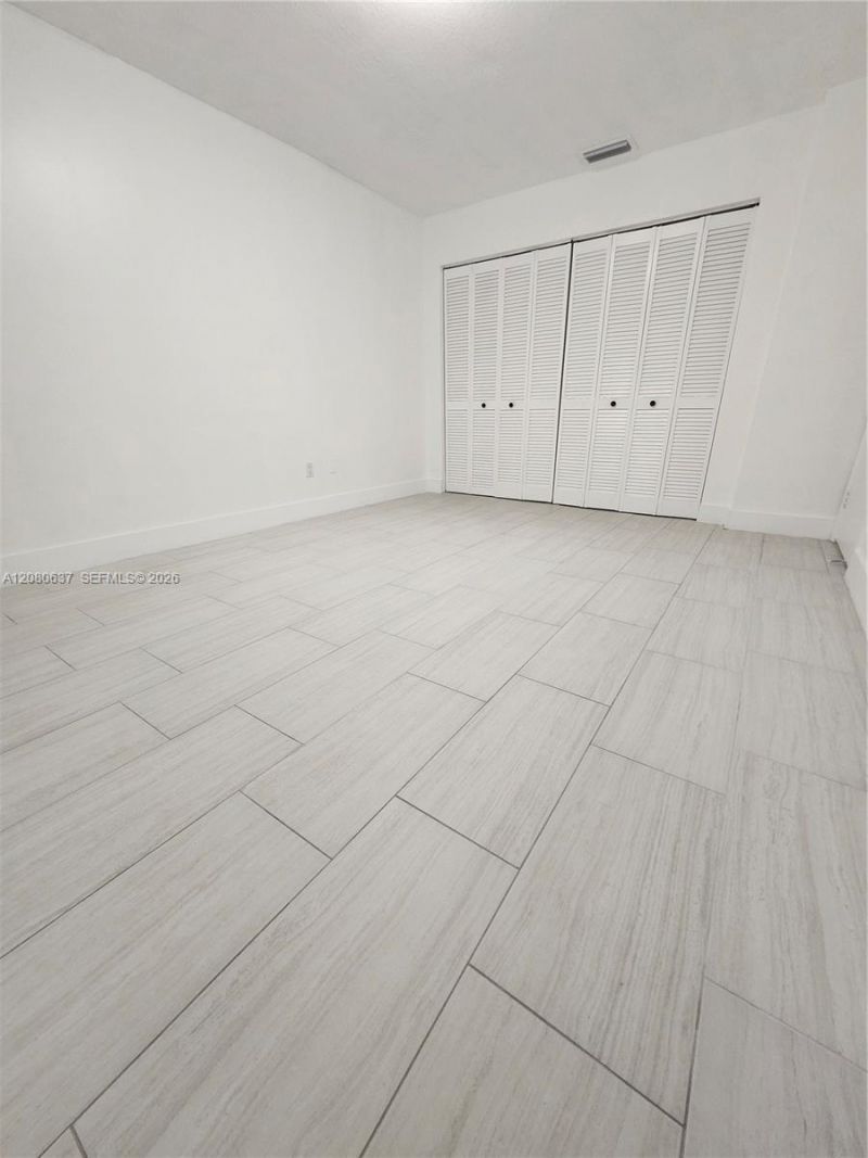 18224 Mediterranean Blvd , Unit 8-17, Hialeah, FL 33015 Photo