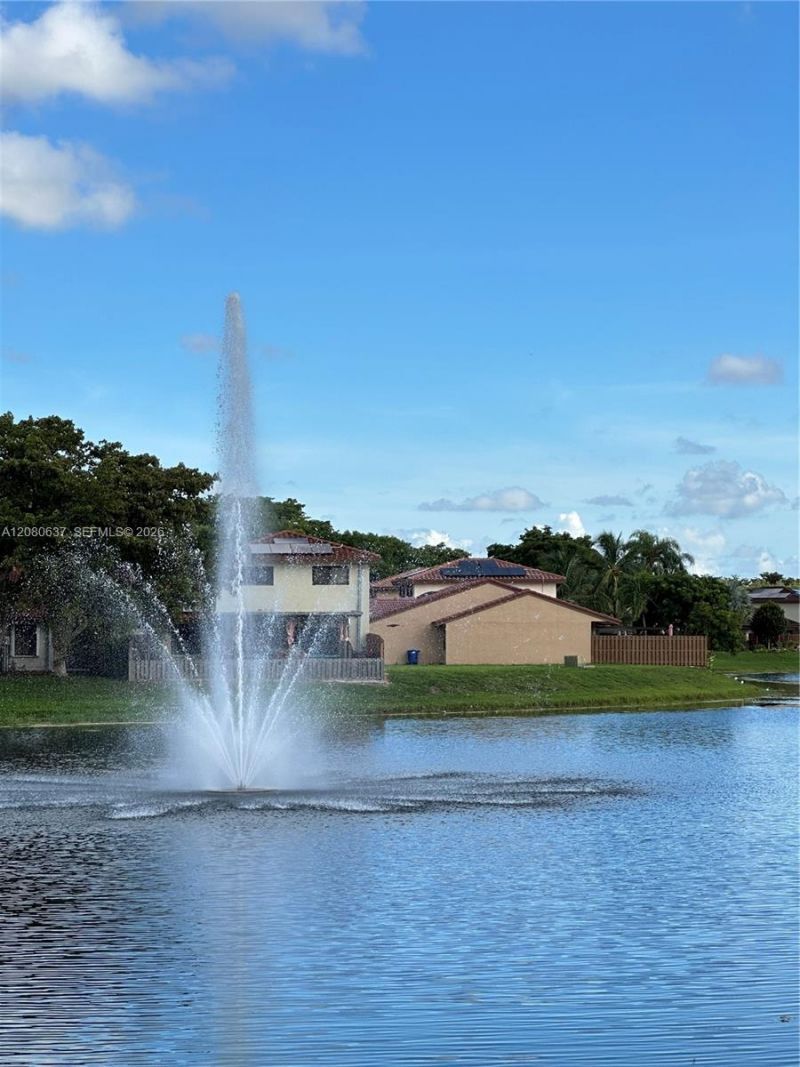 18224 Mediterranean Blvd , Unit 8-17, Hialeah, FL 33015 Photo
