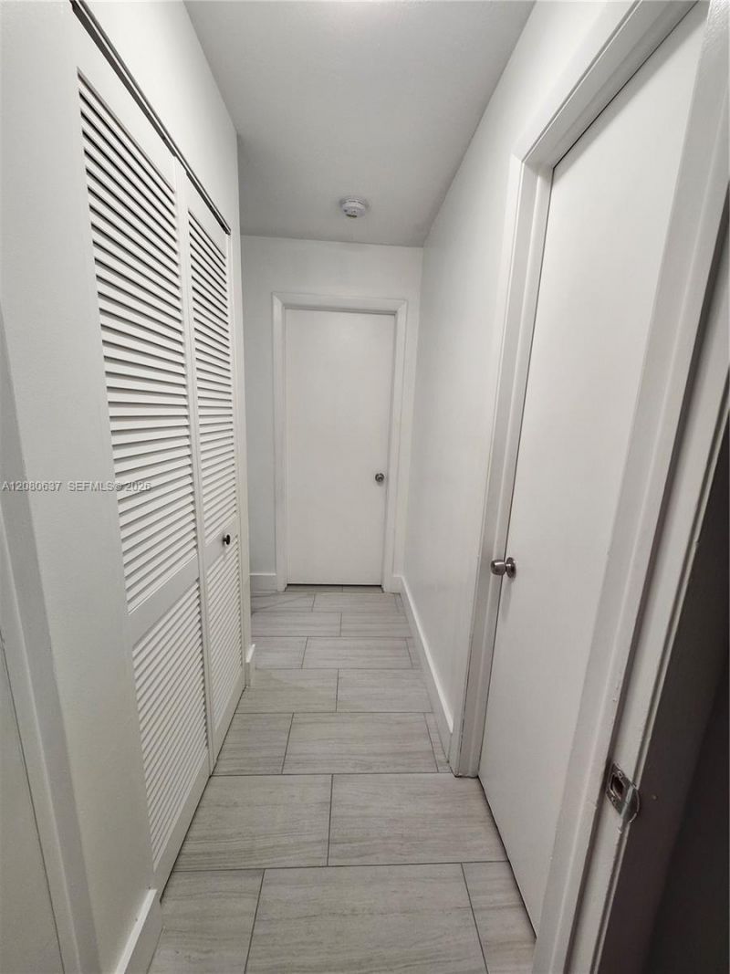 18224 Mediterranean Blvd , Unit 8-17, Hialeah, FL 33015 Photo