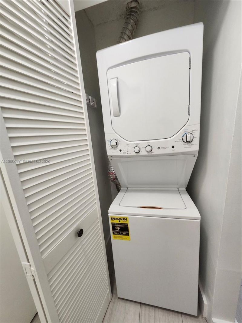 18224 Mediterranean Blvd , Unit 8-17, Hialeah, FL 33015 Photo