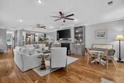 3031 Fraserburgh Way photo 4