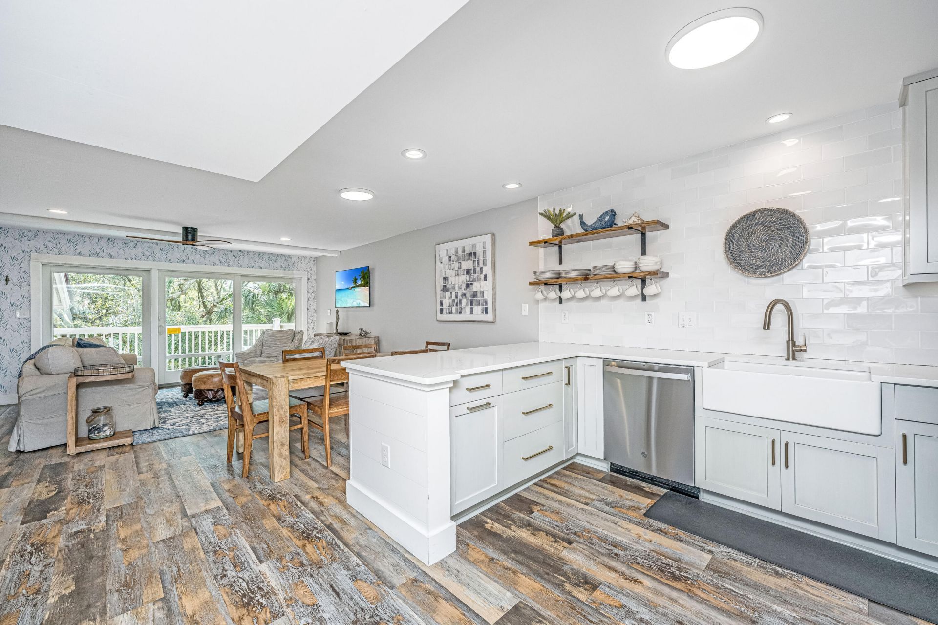 6 Seagrove Lane Photo 4