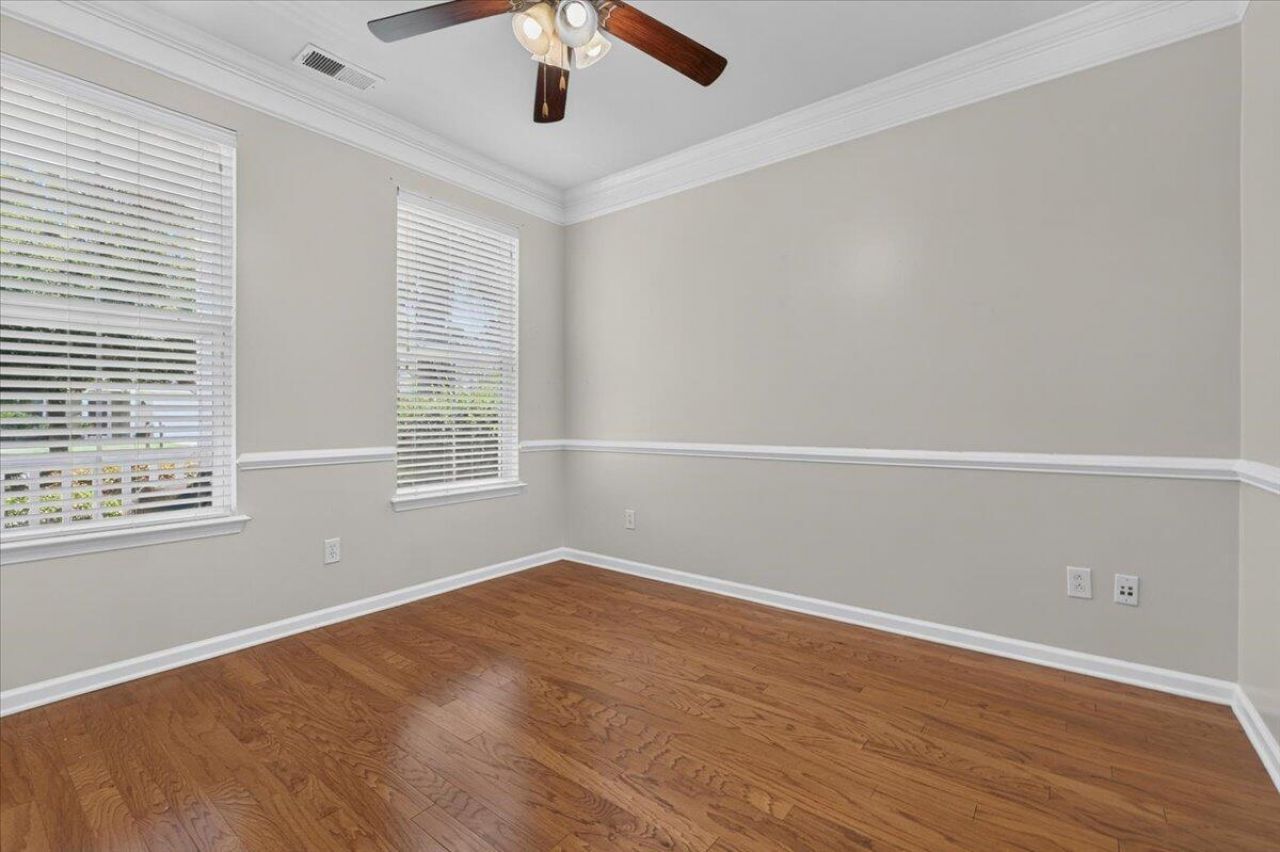217 Palmetto Village Circle Photo 8