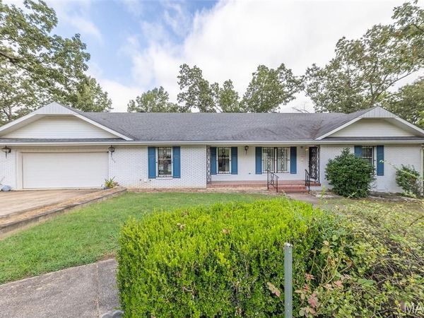 949 Robin Lane , Poplar Bluff, MO 63901