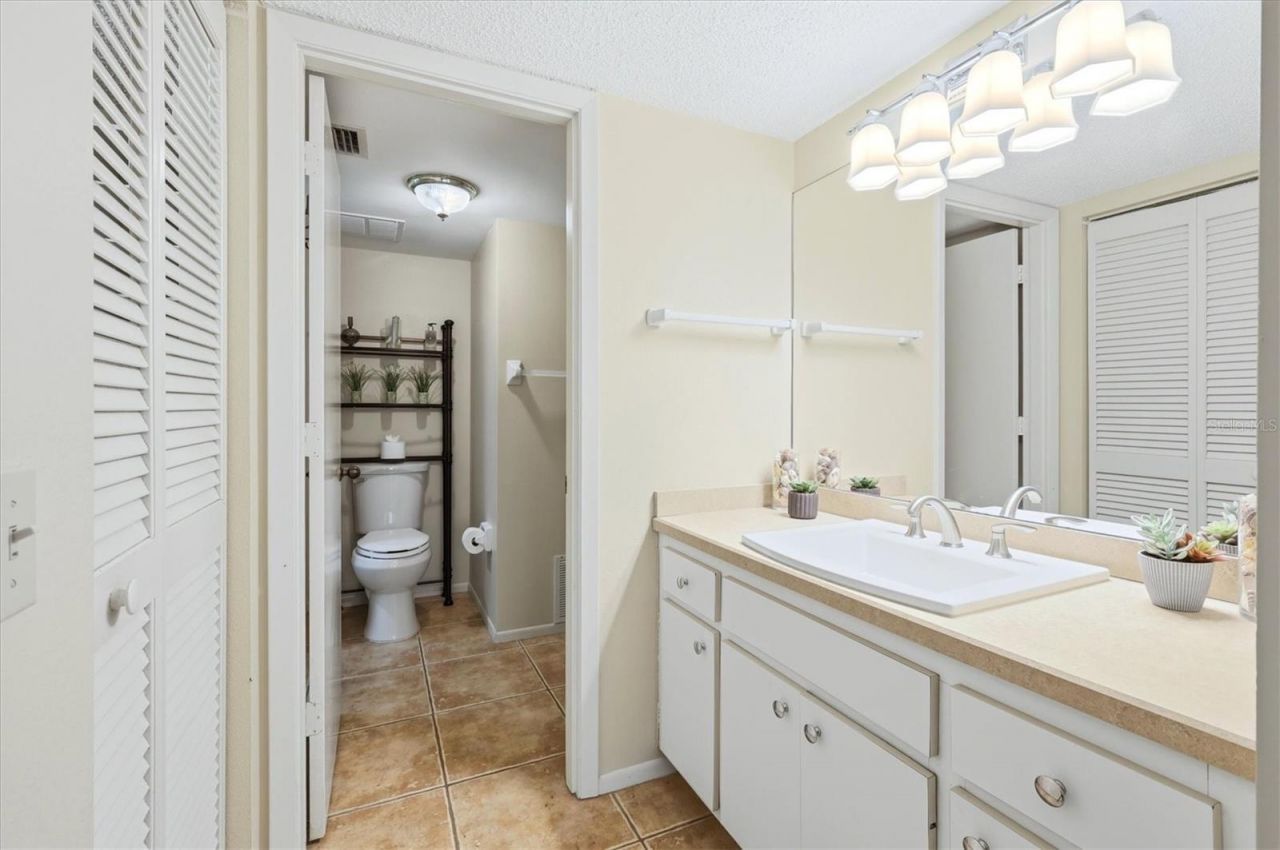 3365 Cross Creek Dr , Unit 3365, Sarasota, FL 34231 Photo