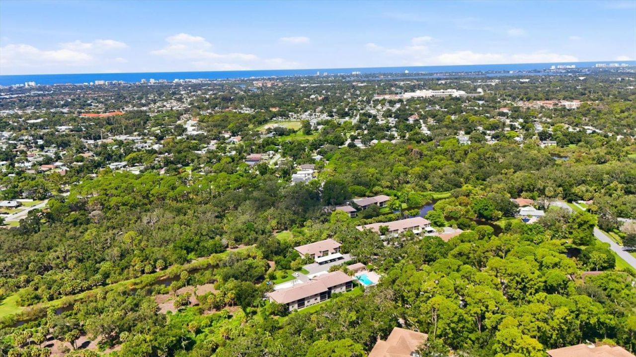 3365 Cross Creek Dr , Unit 3365, Sarasota, FL 34231 Photo