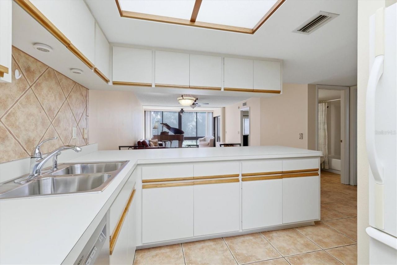 3365 Cross Creek Dr , Unit 3365, Sarasota, FL 34231 Photo