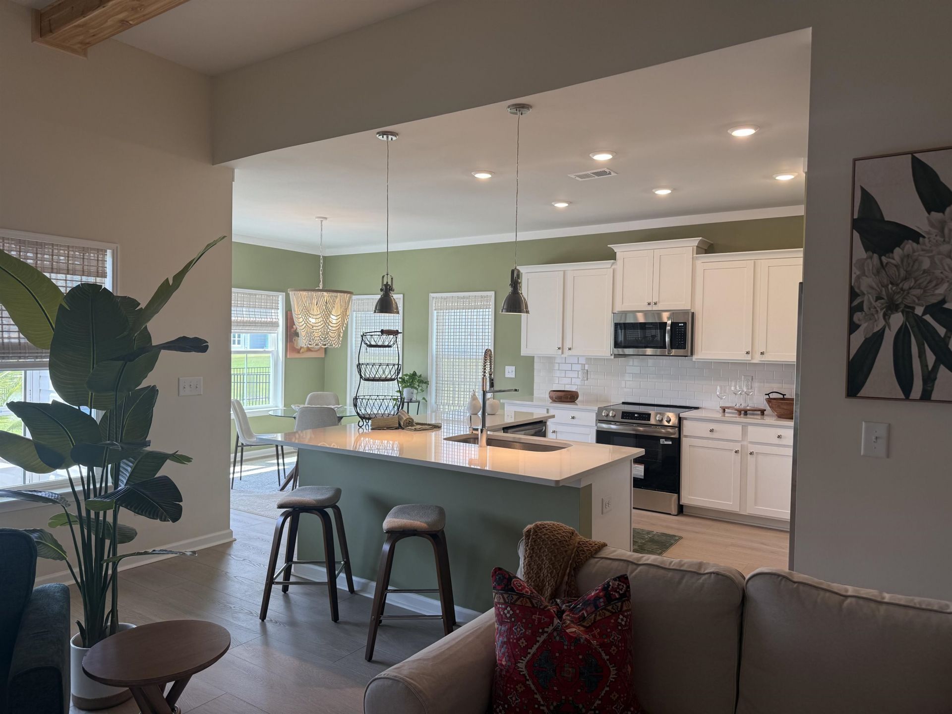 413 Sea Breeze Way  Photo 15