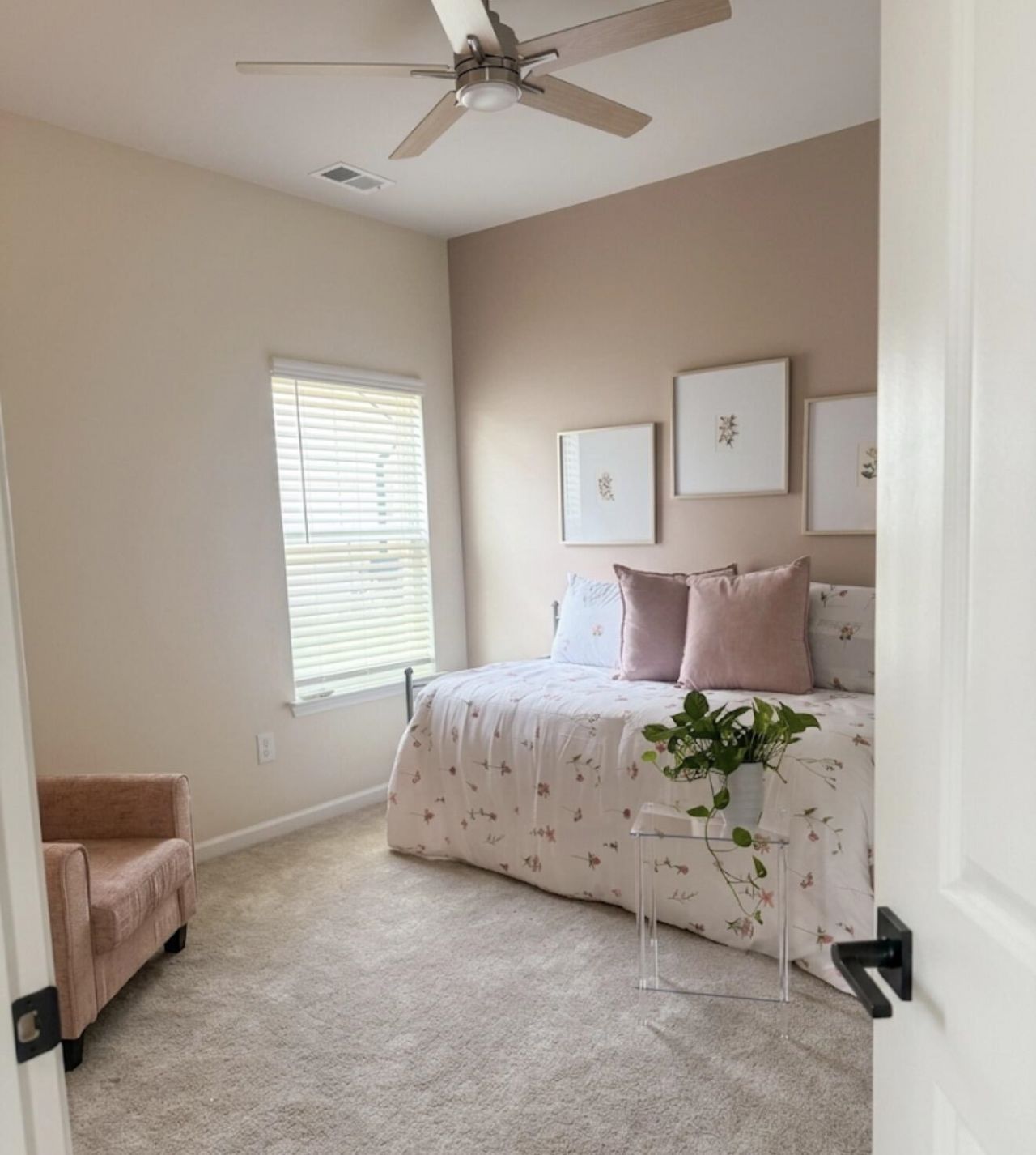 413 Sea Breeze Way  Photo 25