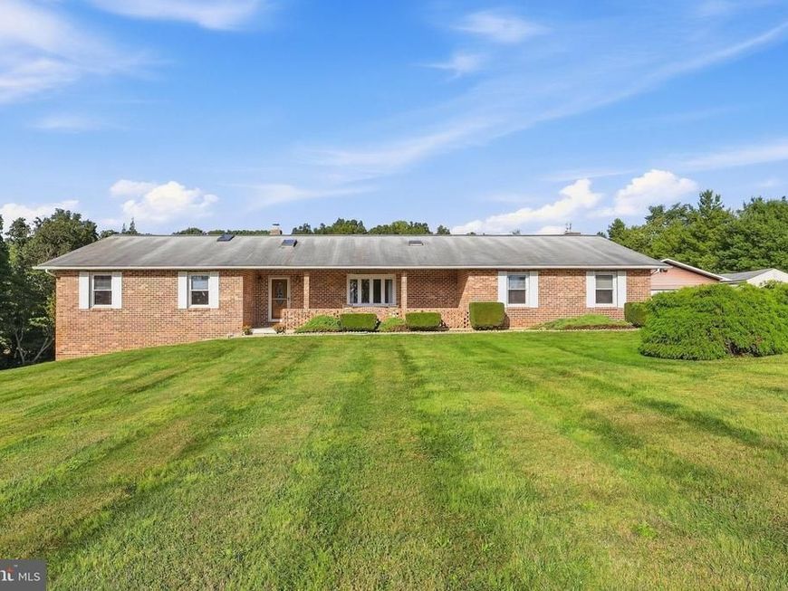 1716 Gablehammer Road, Westminster, MD 21157 Main Photo