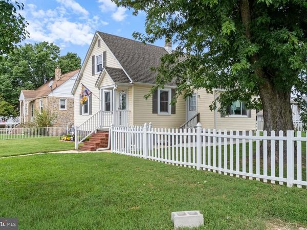 402 BAYSIDE DRIVE, BALTIMORE, MD 21222