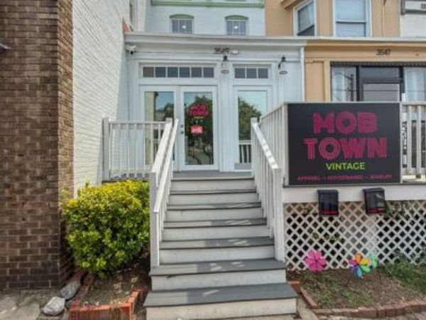 3549 CHESTNUT AVENUE , BALTIMORE, MD 21211