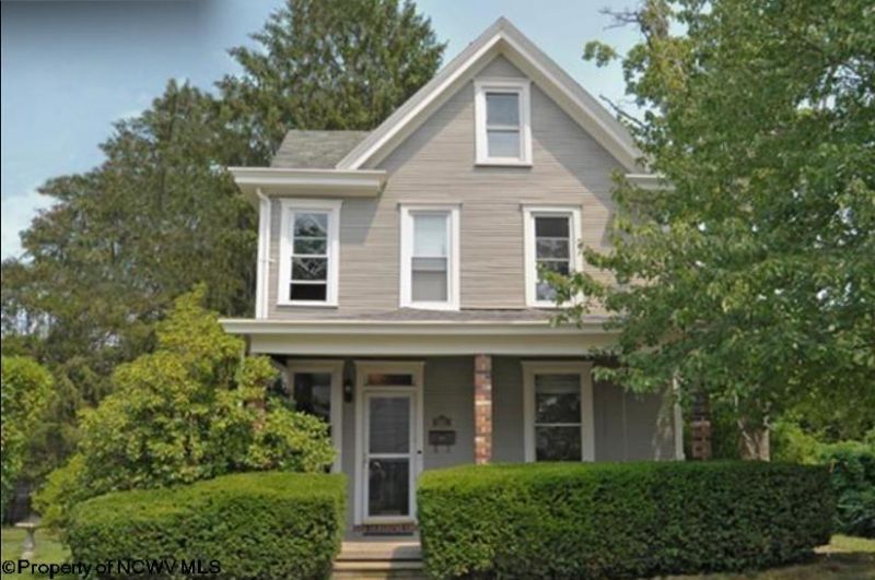 341 Lyndhurst Street, Morgantown, WV 26501 Main Photo