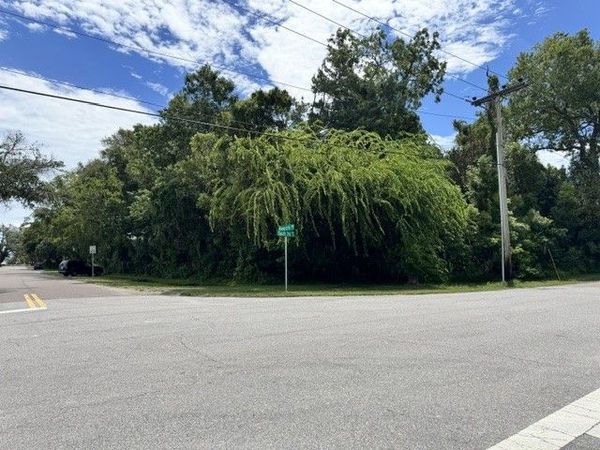 210 S 3RD Street , Fernandina Beach, FL 32034