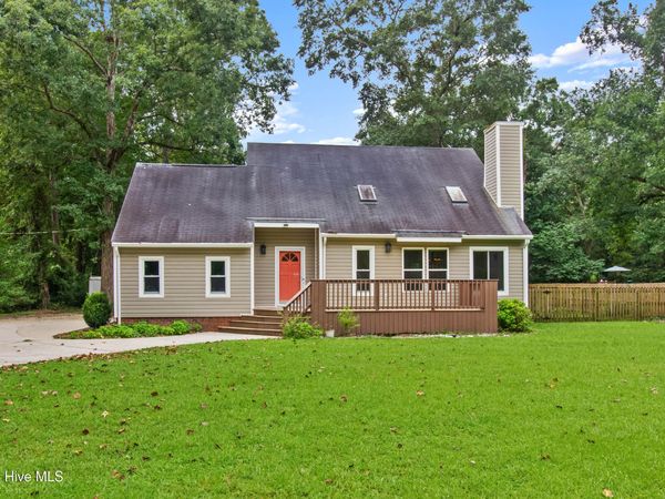 105 Crump Farm Road, New Bern, NC 28562