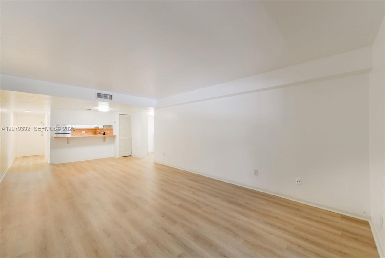 7420 SW 59th Ave, Unit D, South Miami, FL 33143 Photo