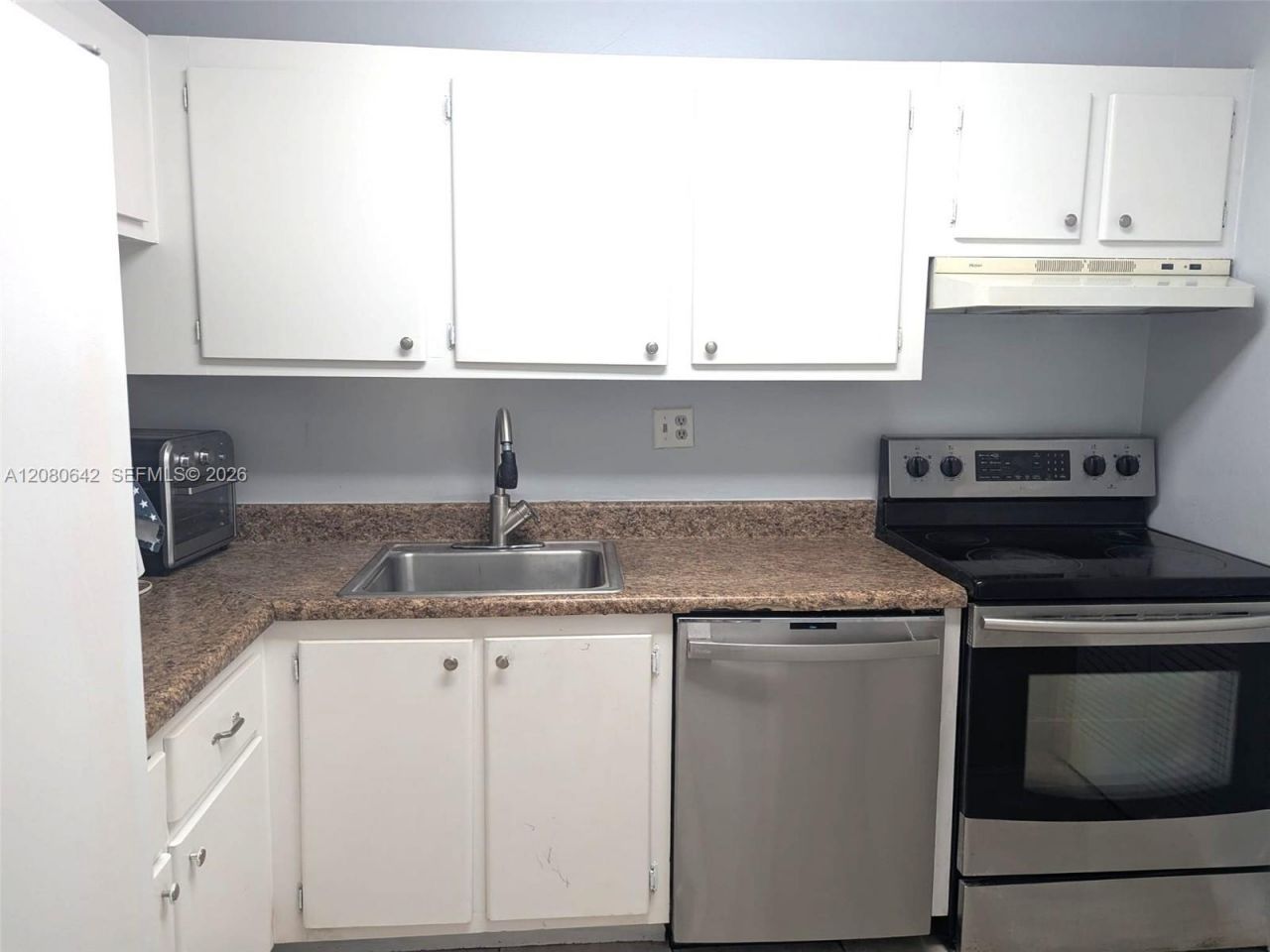 7925 Fairview Dr, Unit 201, Tamarac, FL 33321 Photo