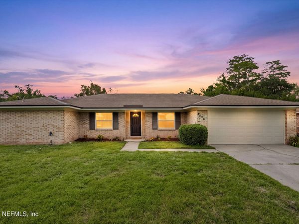 4526 CLAM SHELL Drive, Jacksonville, FL 32218