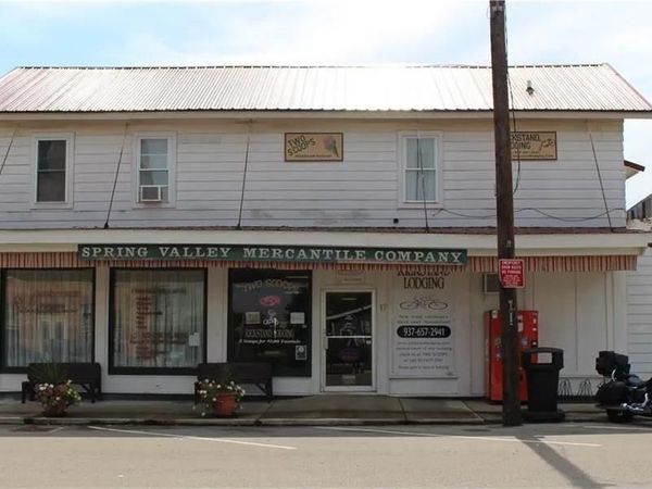 17 W Main Street, Spring Valley Vlg, OH 45370