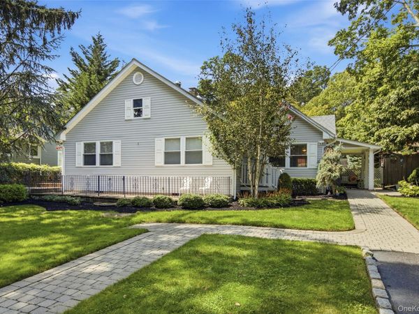 36 Kew Drive , Sound Beach, NY 11789