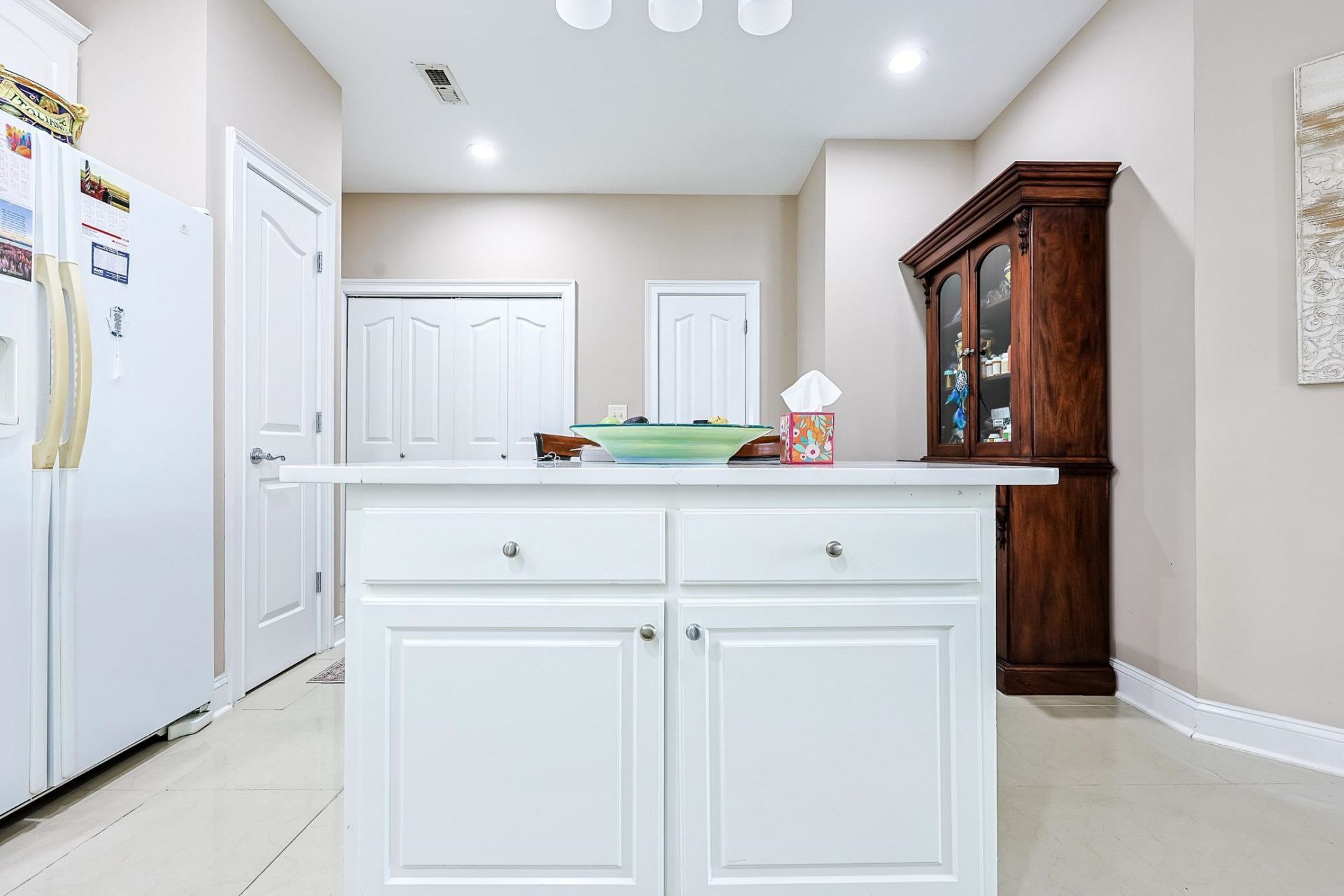 1457 Saint Thomas Circle Photo 10