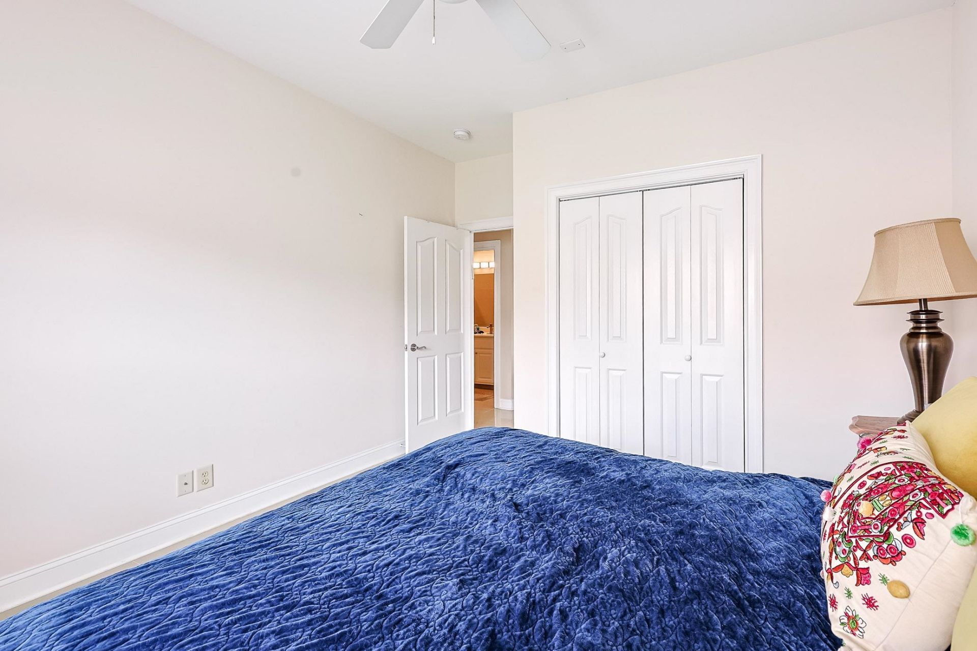 1457 Saint Thomas Circle Photo 17