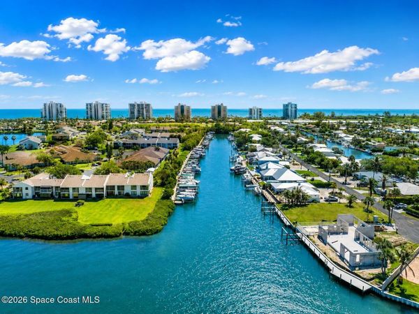 3209 S Lakeview Circle , Unit 8105, Fort Pierce, FL 34949
