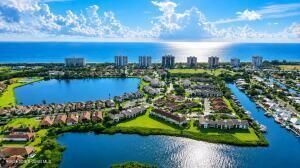 3209 S Lakeview Circle , Unit 8105, Fort Pierce, FL 34949 Photo