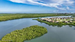 3209 S Lakeview Circle , Unit 8105, Fort Pierce, FL 34949 Photo