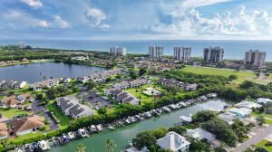 3209 S Lakeview Circle , Unit 8105, Fort Pierce, FL 34949 Photo