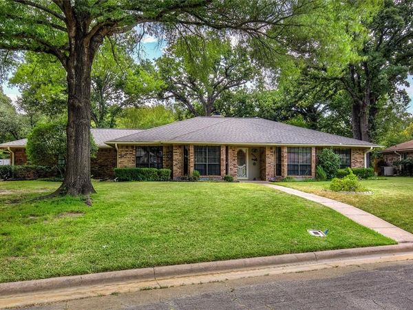 5027 Lacy Lane, Greenville, TX 75402