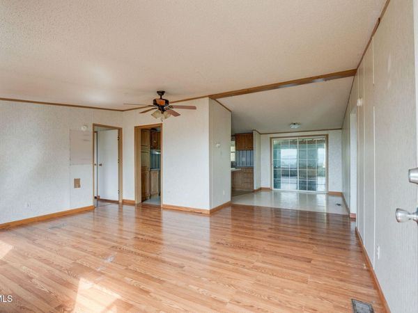 118 Woodland Circle, Greeneville, TN 37743