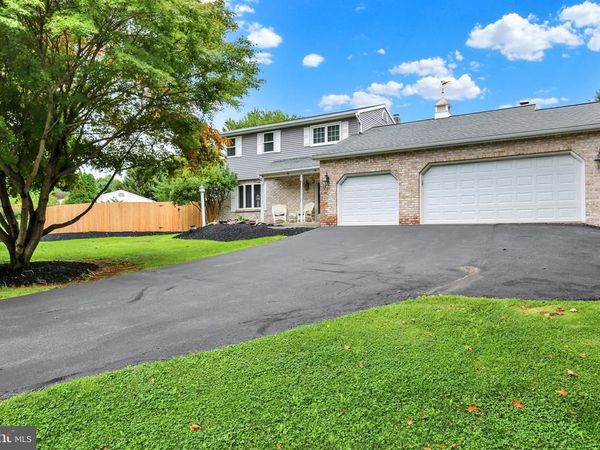 7426 HILLOCK LANE, READING, PA 19606