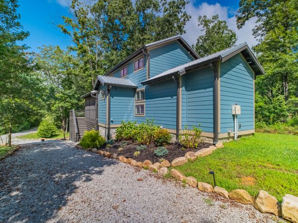 246 Hemlock Cv , Tracy City, TN 37387