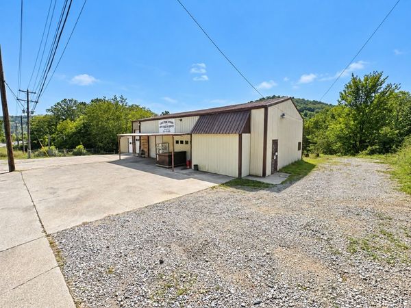 378 Cookeville Hwy, Carthage, TN 37030