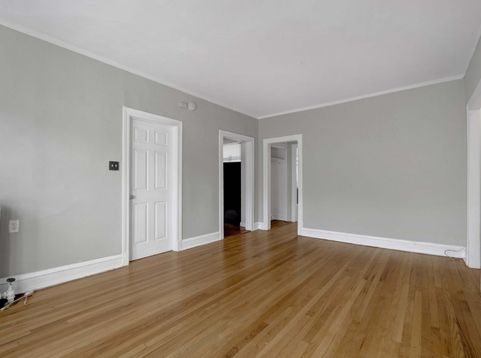 Main Photo