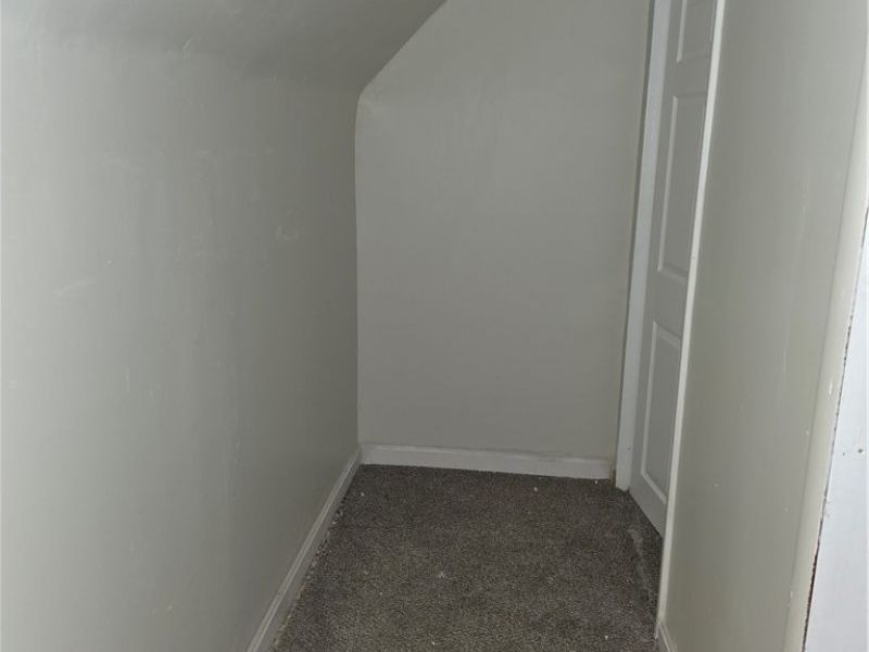 12423 Phillips Avenue, Cleveland, OH 44108 Photo 10