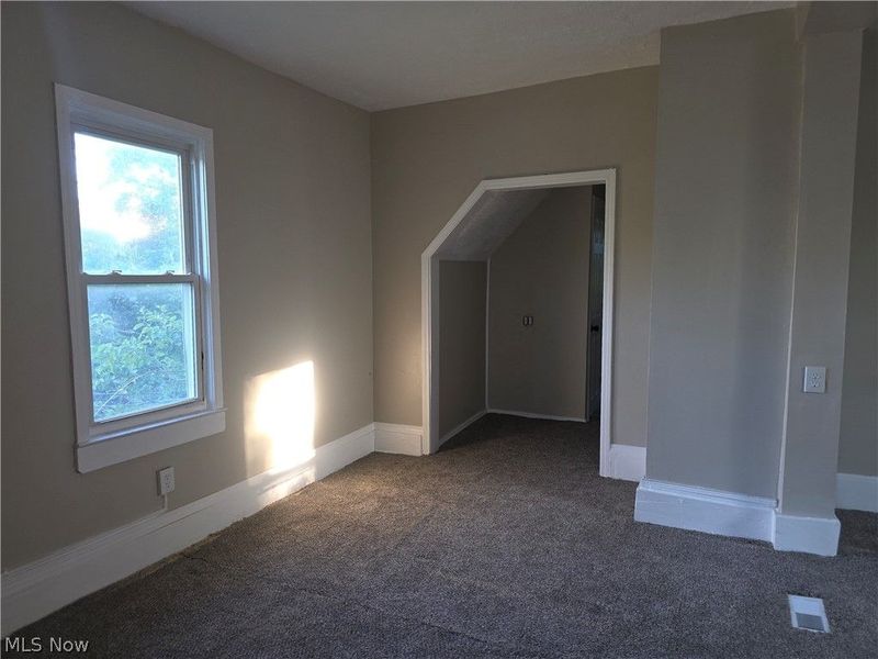 12423 Phillips Avenue, Cleveland, OH 44108 Photo 13