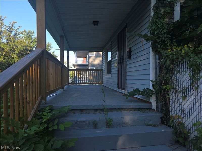 12423 Phillips Avenue, Cleveland, OH 44108 Photo 20