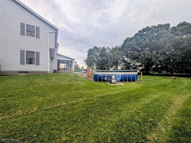 376 Foxbury Drive SW, Carrollton, OH 44615 Photo 4