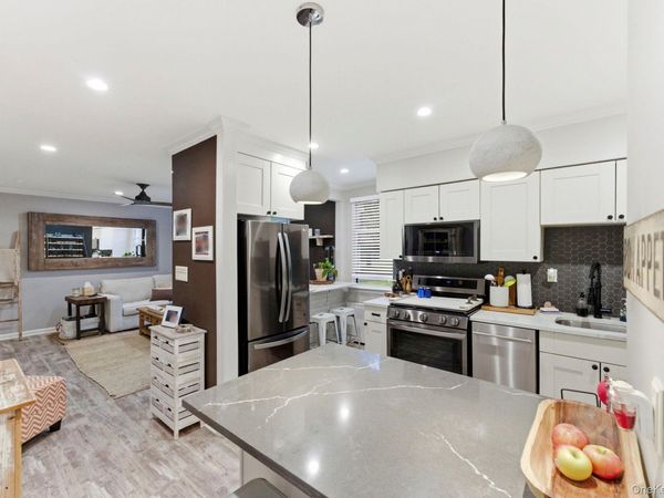 2 Bryant Crescent , Unit #1N, White Plains, NY 10605